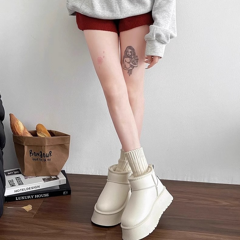 Designer Boots Winter 2025 Women's Genuine Leather Snow Boots, Plush Lined Winter Boots Chunky Sole Fur Lined Warm Snow Shoes