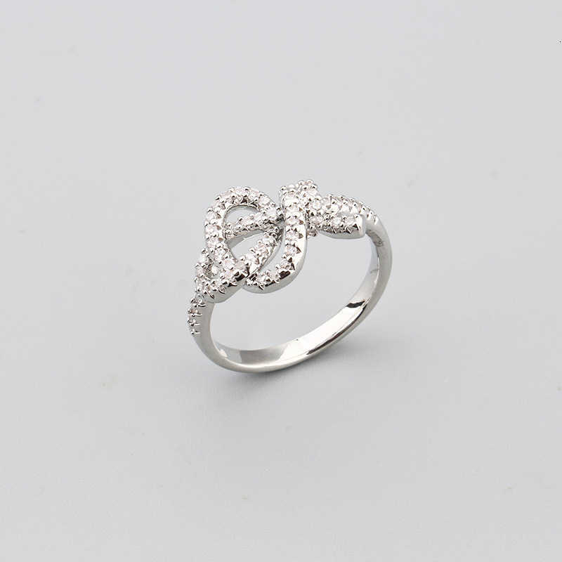 Simple Creative Knot Bow Bracelet Ring Set Elegant Unisex Copper Gold-Plated Micro-Inlaid Zircon Jewelry