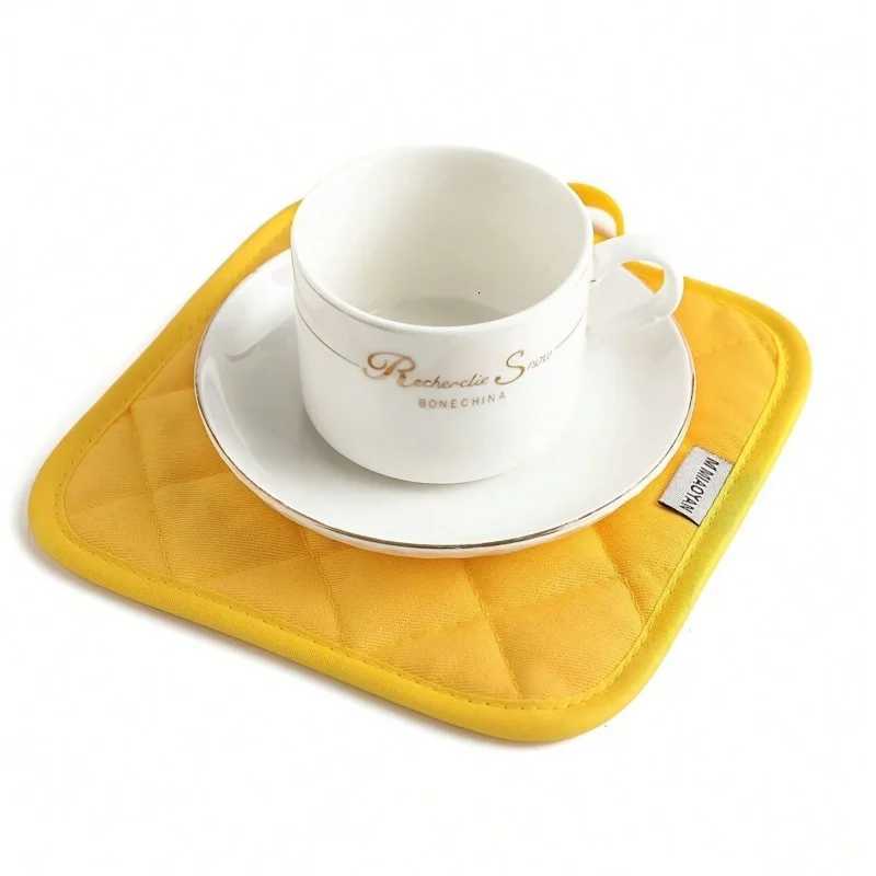 4-piece set of oven gloves with high heat resistance thick kitchen extension oven gloves for kitchen baking H251212