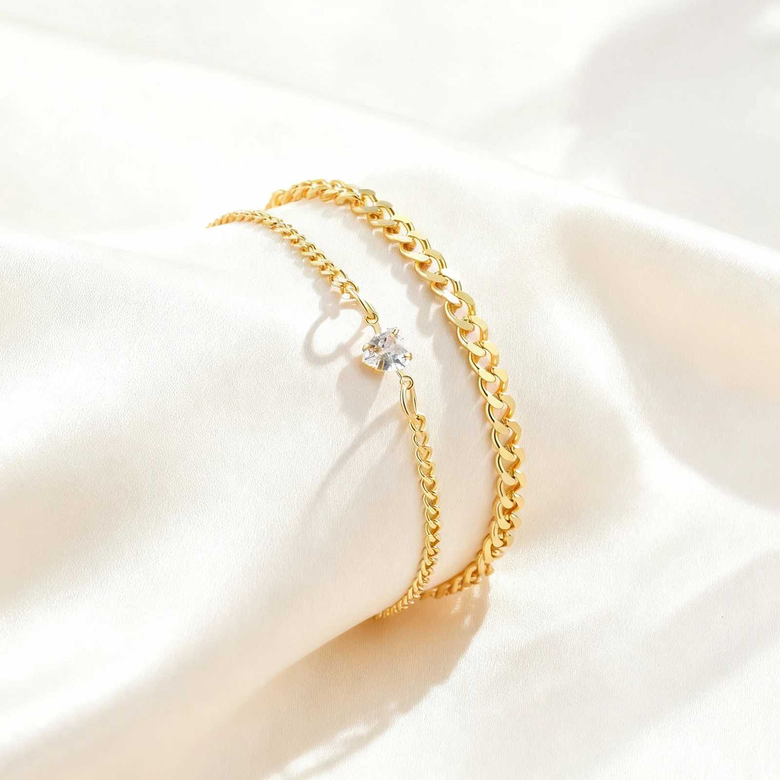 Dainty Heart Zircon Couple for Women Men Stainless Steel Link Chain Set s Fashion Jewelry Valentines Day Gift M251213