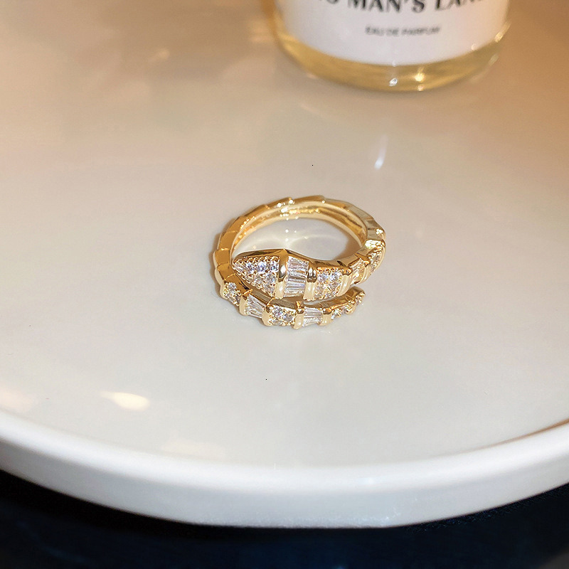 Luxury Brand Designer Jewelry Minimalist Style Zircon Snake Ring Niche High-end Design Index Finger Ring New Versatile Jewelry Wholesale For Women Fas