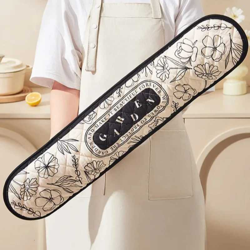 1PC anti-slip gloves High temperature resistant oven for microwave ovens heat-resistant gloves Integrated insated gloves H251212