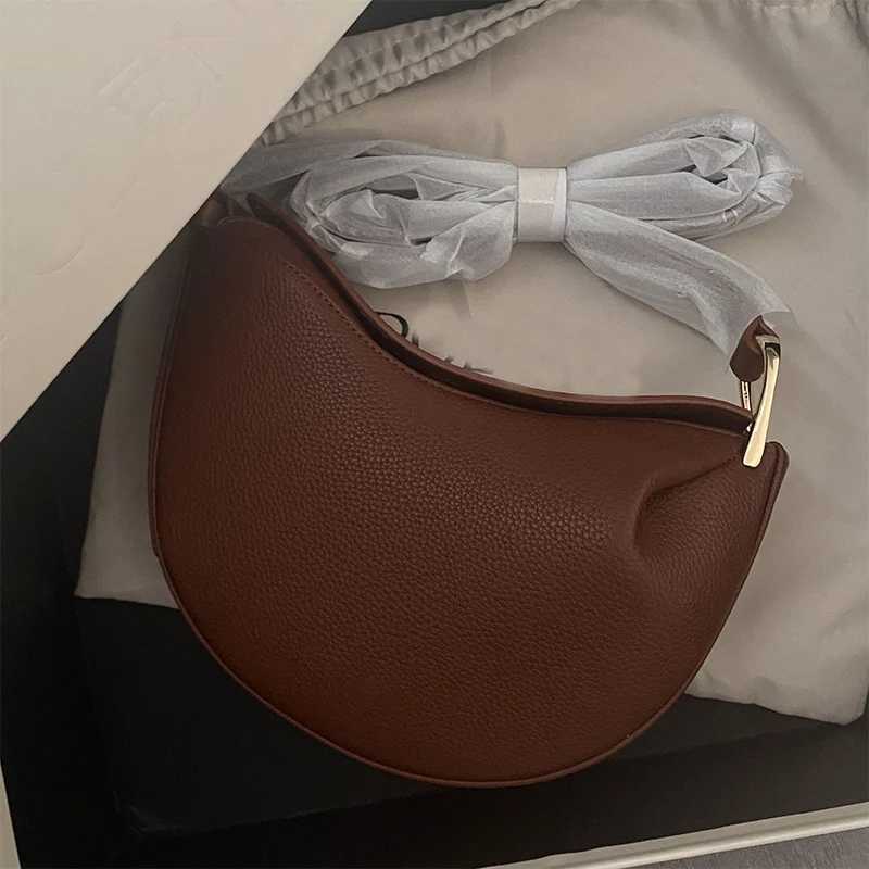 2025 New pea-shaped handbag soft leather single-shoulder pea bag simple pleated single-shoulder crossbody bagT251213