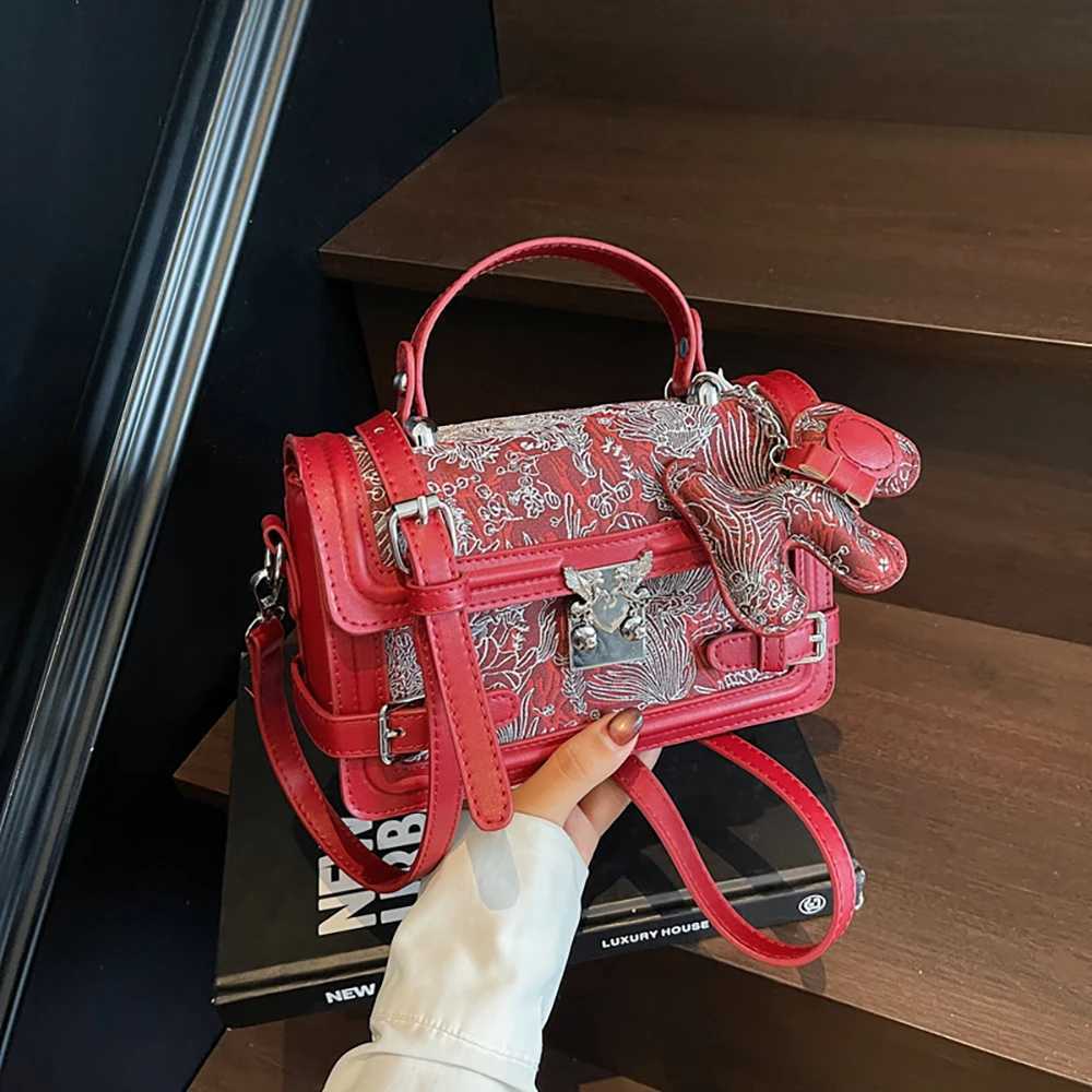 Luxury Exquisite Flloral Handbags Women Commuting Single Shoulder Bags 2025 New Versatile Shopping Small Square Crossbody BagT251213