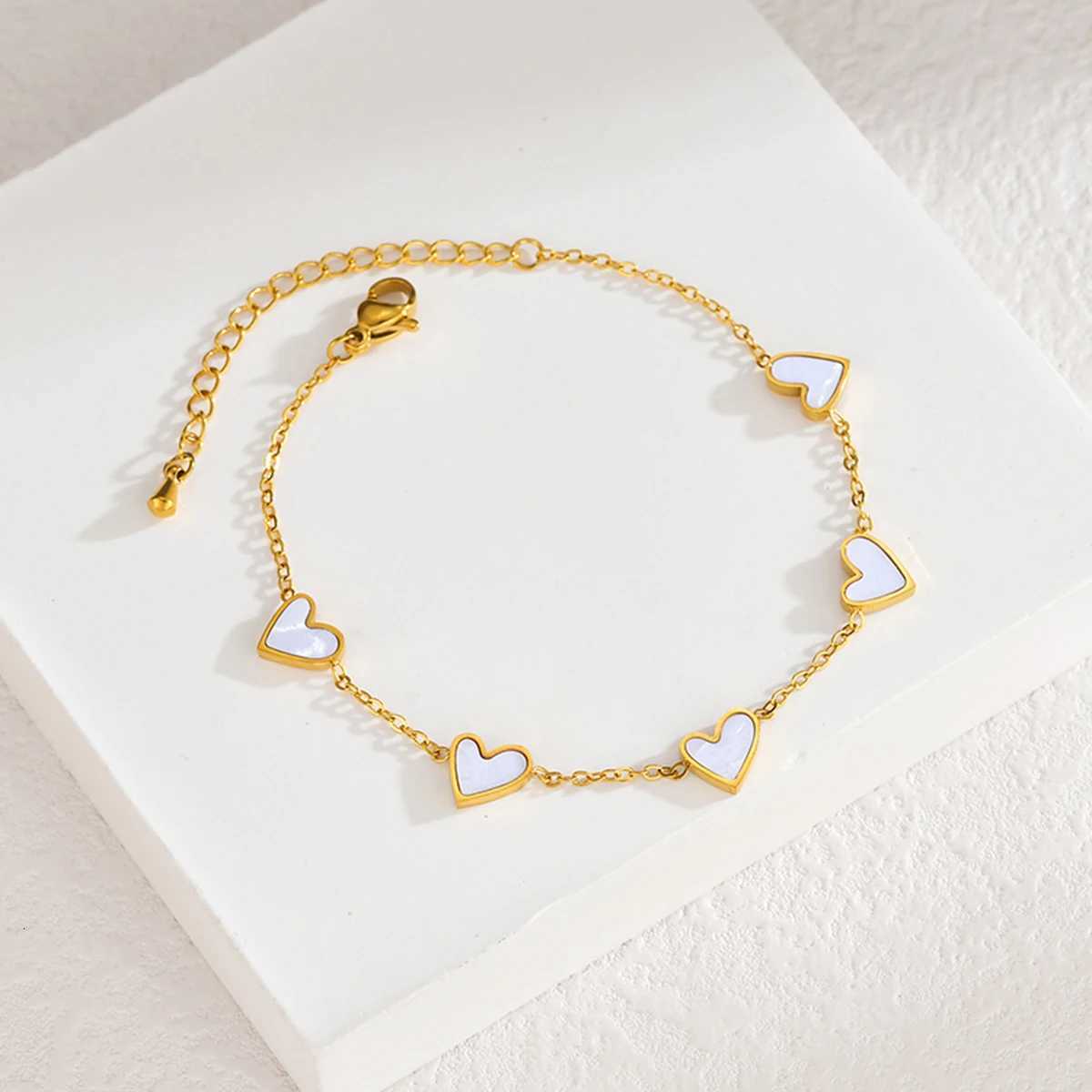 Romantic Heart for Women Multi-color StainlESS Steel Gold Plated Luxury Wrist Chain Jewelry Girl Gifts M251213