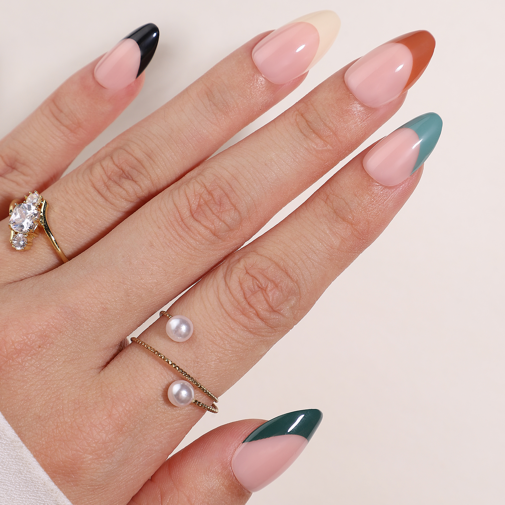 French Tip Press On Nails Almond Hot Pink Short Stick Fake Nails For Women Glue Different Sizes Soft Gel False Nail Kit Berry