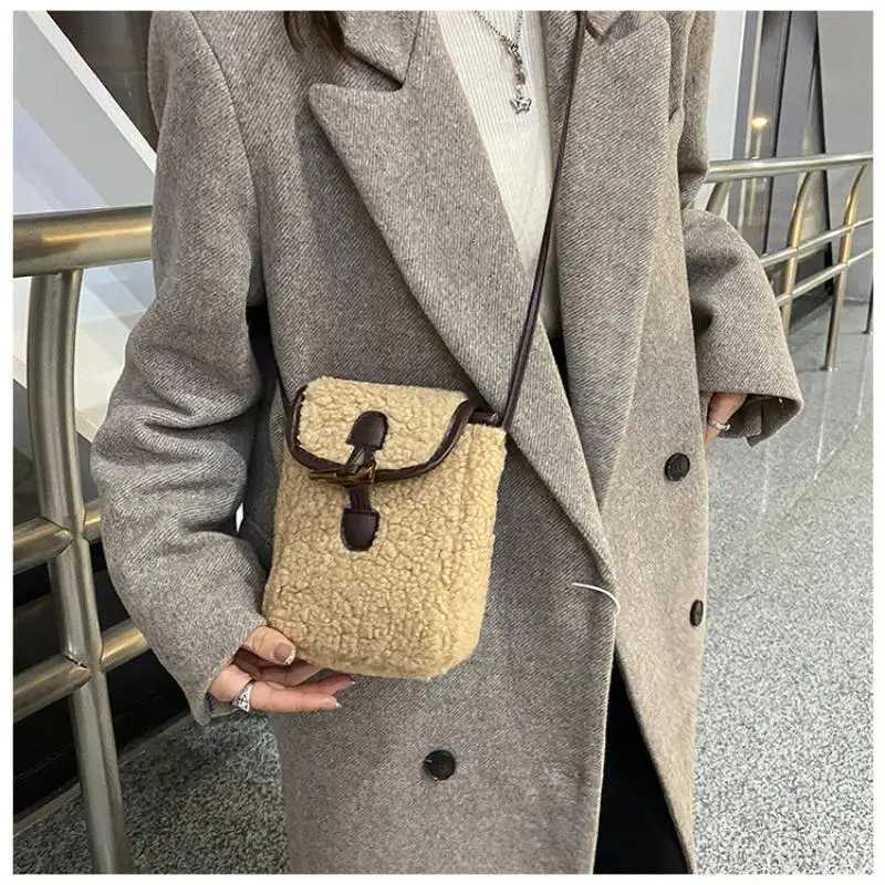 Trendy Plush Mobile Phone Bag Shoulder Bag Casual Versatile Crossbody Bag Womens Portable Purse Messenger BagsT251213
