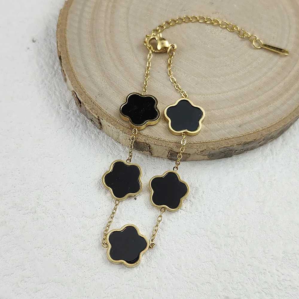 Classic Luxury StainlESS Steel Ladies Adjustable Five Flower s for Women New Fashion Party Jewelry Gifts M251213