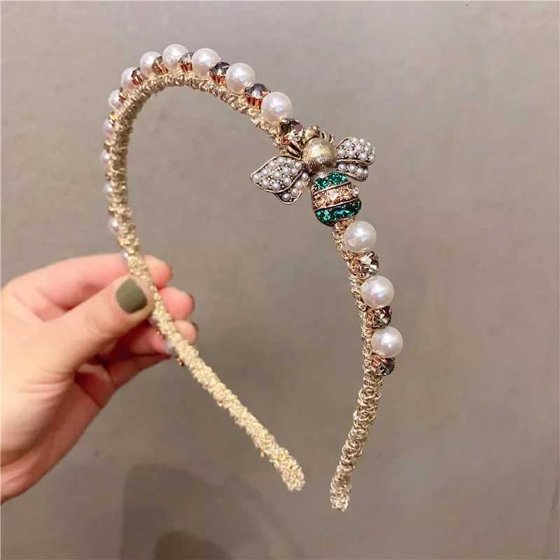 Cute Bee band Hair Hoop Pearl Designer Haiands for Wen Girls Crystal Rhinestone Band Casual Bridal Hair Accories Y251213