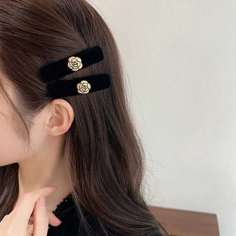 Vintage Gold Camellia Black Colour Velvet Hair Claw Clips Women Fashion BB Clips Hairpin Bangs Clip Girls Hair Accessories Gifts Y251213