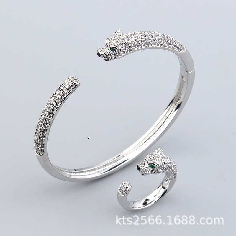 New Leopard Simple Micro Pave Zircon Green Eye Bracelet Ring Set Unisex Casual Personality Jewelry