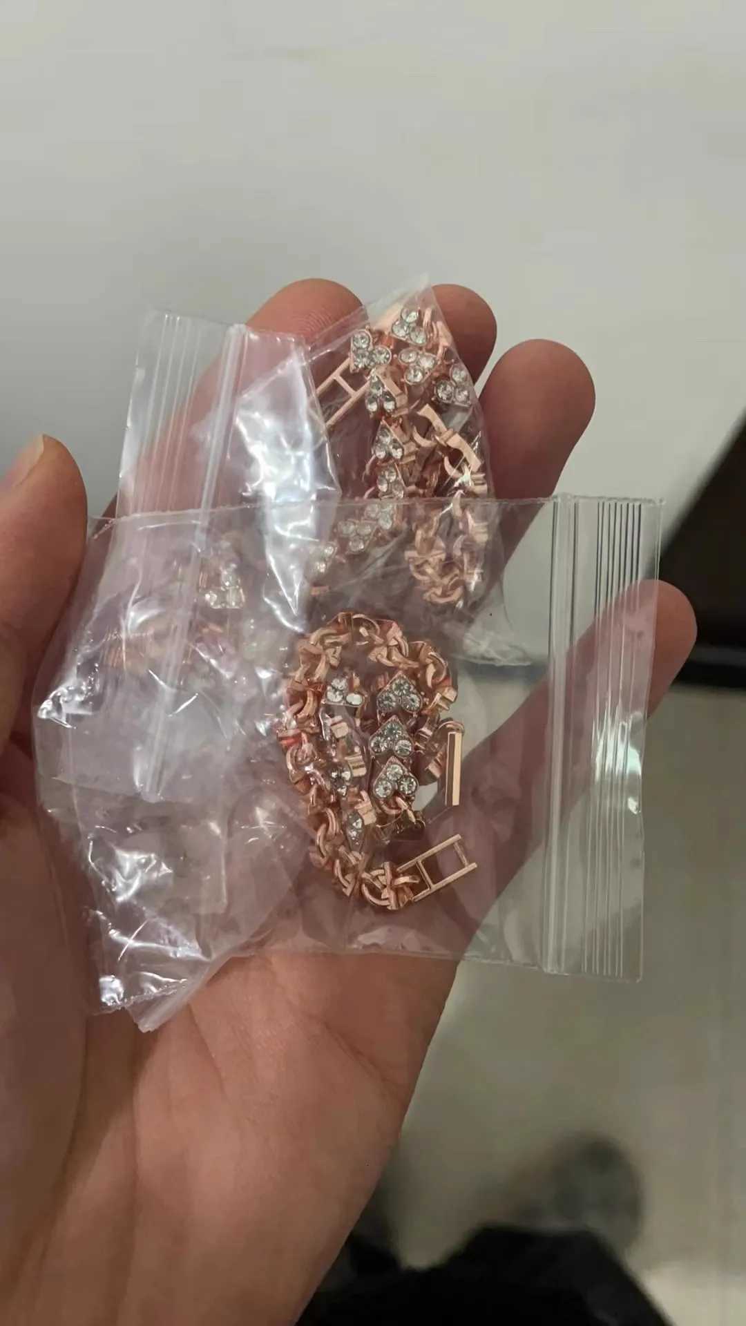 Luxury Roman Crystal Geometric Chain s for Women Trendy Goth Full Rhinestone Charm Bangles Wed Jewelry Accessories M251213