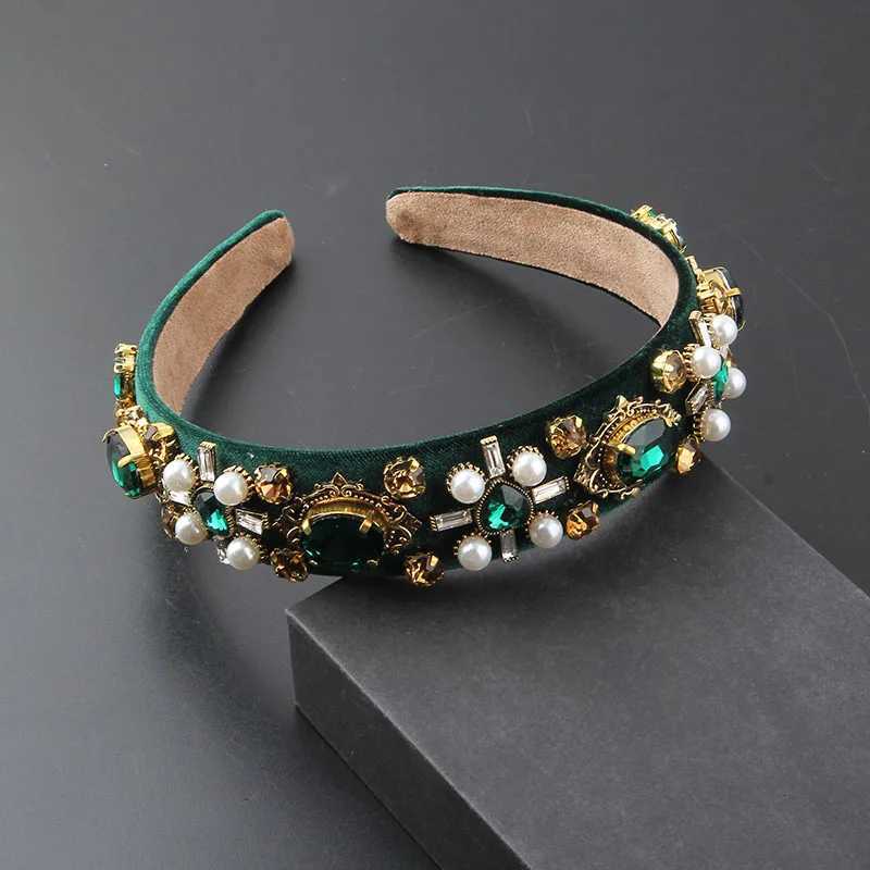 Heaear New Fashion Flannelette Inlaid Rhinestone Pearl Baroque Hair Band Ladies Walk Beautif Wen Hair Accories 892 Y251213