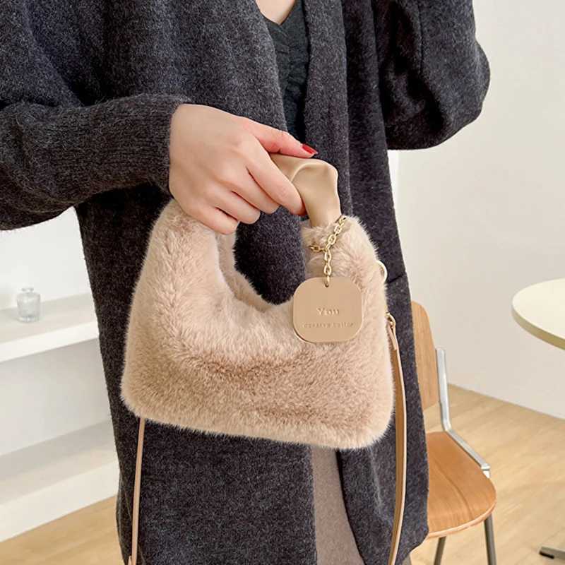 New Woman Soft Plush Handbags Shoulder Bag Fashion Autumn And Winter Korean Version Simple Crossbody Bags For Traveling ShoppingT251213