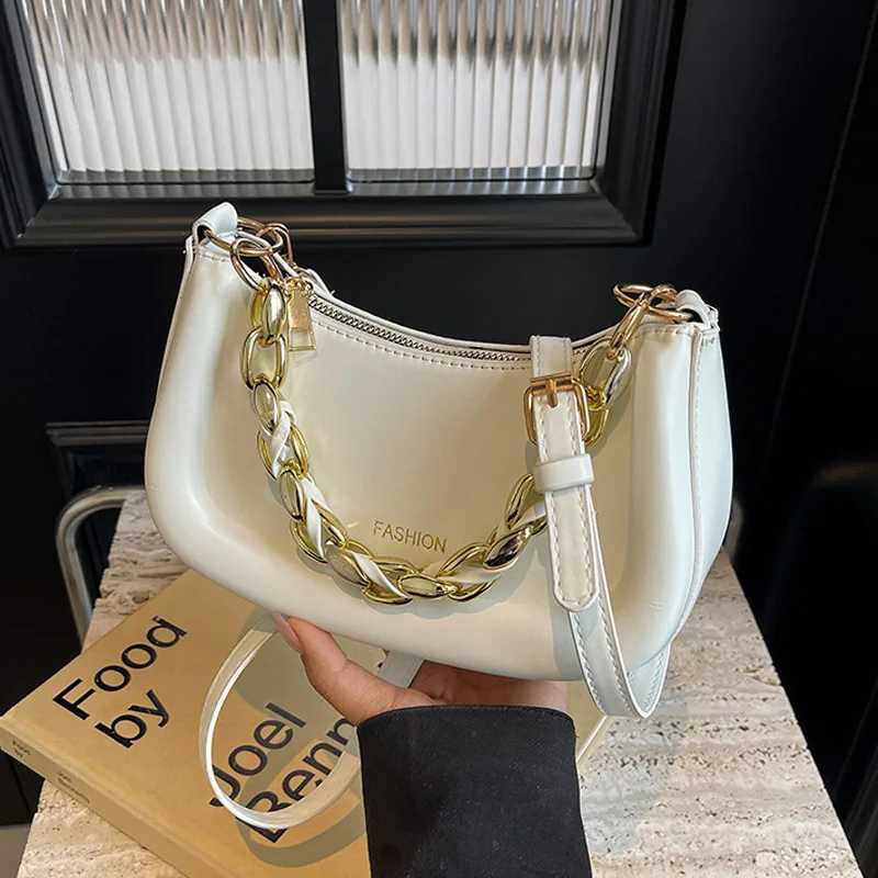 Fashion Chain Handbags Womens Crossbody Bags Solid PU Leather Shoulder Bag For Daily UsedT251213