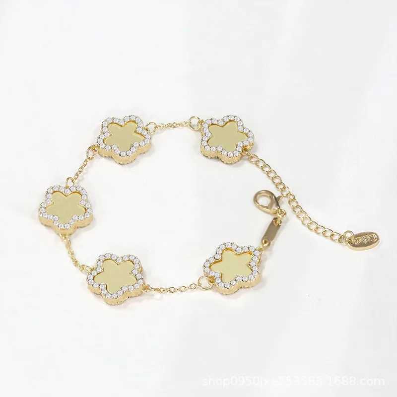 1Pc Trendy luxury Five Flower Copper Zircon For Woman On Party Wedding Fashion Cute Style With Colorful Adjustable Chain M251213