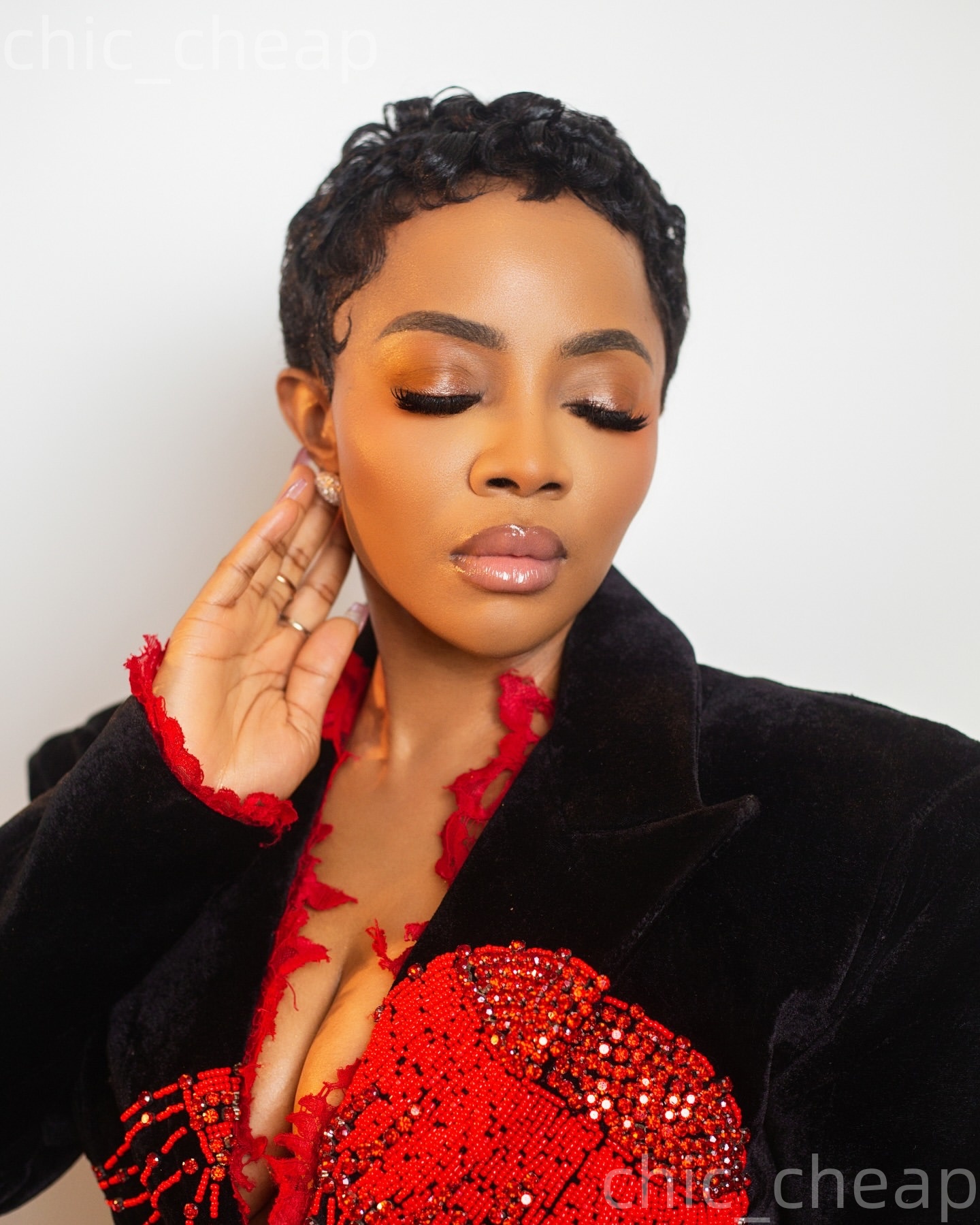 2026 Black A-line Cocktail Dress V-neck Lace Beaded Velvet Short Mini Graduation Homecoming Dresses For Special Occasions Sweetheart Gowns ZJ057