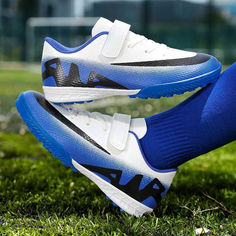 Kids Football Boots Society Cleats Soccer Shoes Professional Indoor Football Field Boots Children Original Sneakers Boys MatchW251213