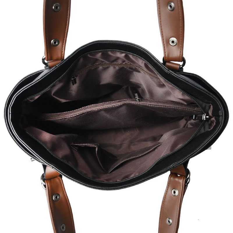 The new large-capacity handbag for ladies and mothers a fashionable single-shoulder crossbody bag is simple and versatileT251213