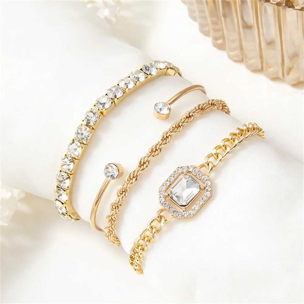 4Pcs/Set Rhinestone Decor Twisted Bangle Fashion Hollow Chain Layered Hand Geometry Simple Open For Women Birthday Gift M251213