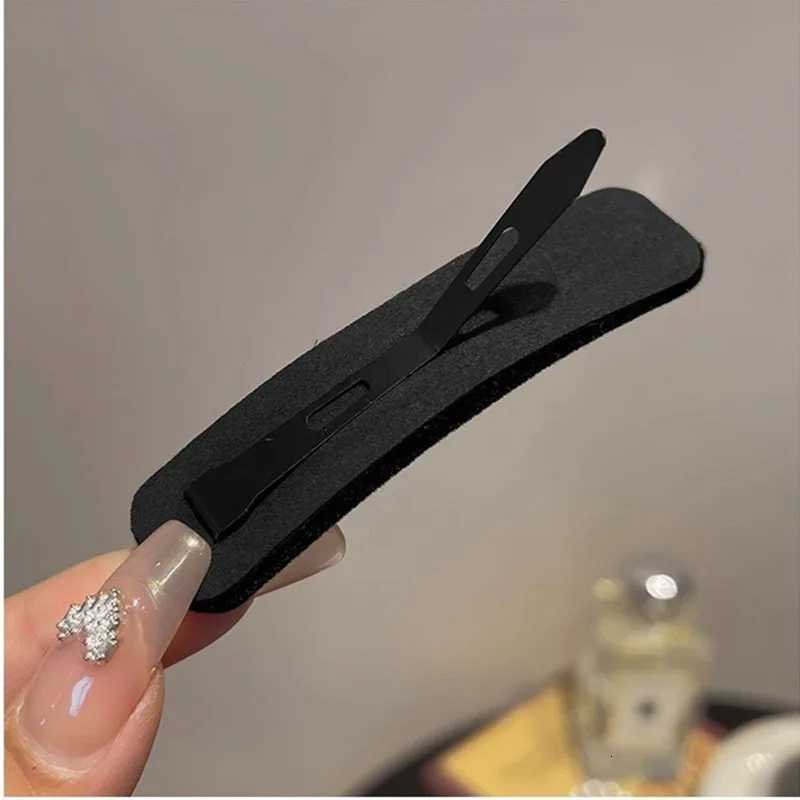 Vintage Gold Camellia Black Colour Velvet Hair Claw Clips Women Fashion BB Clips Hairpin Bangs Clip Girls Hair Accessories Gifts Y251213