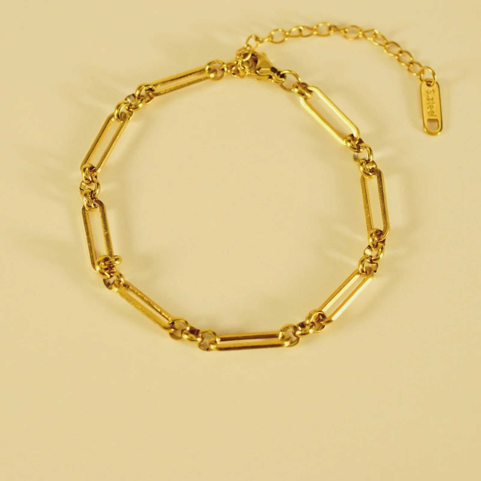 Minimalist Stainless Steel 18K Gold Plated Link Chain for Women M251213