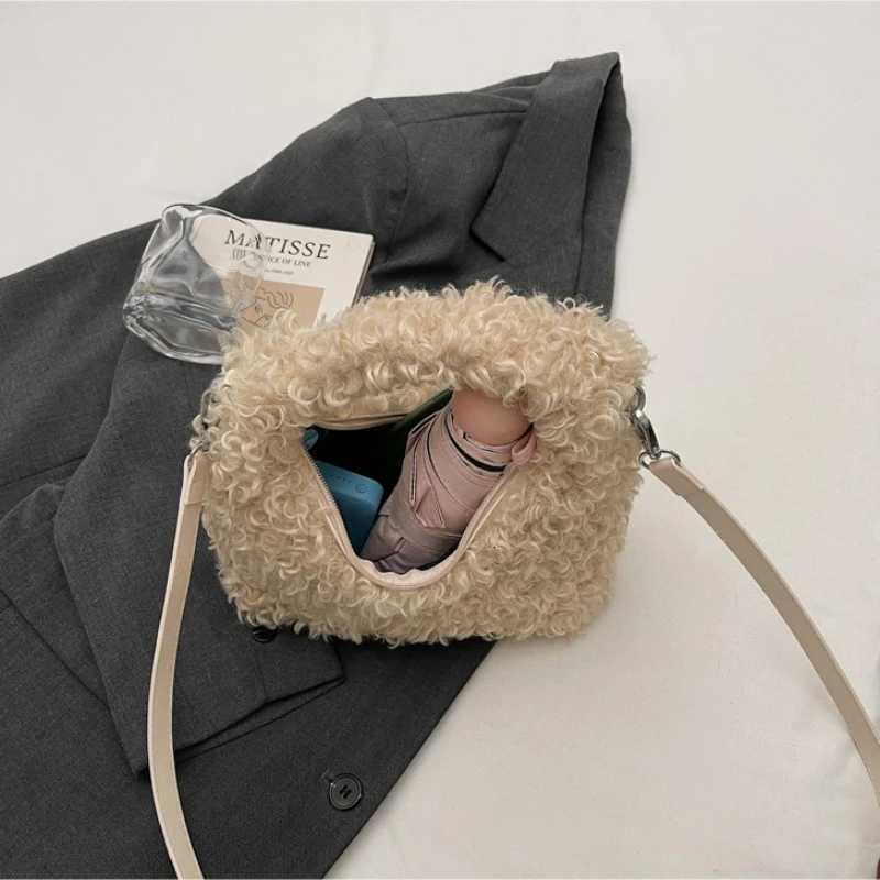Autumn New Fashion Crossbody Bags Women Luxury Designer Handle Bags Simple Cute Plush Casual Shoulder BagT251213