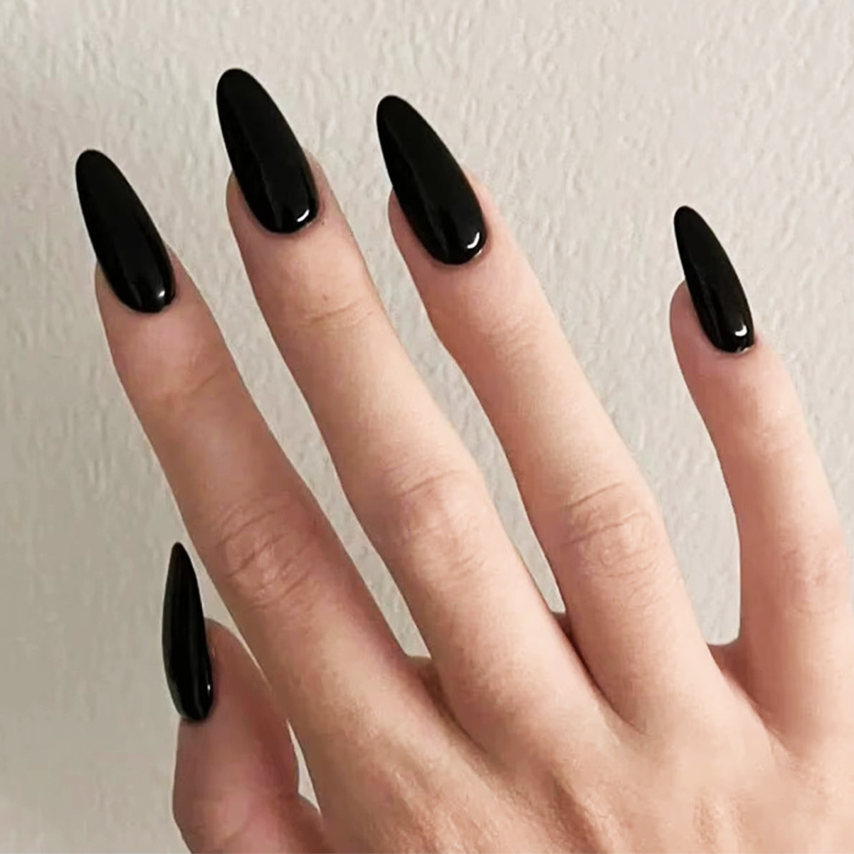 Almond Mid-length Black Fake Nail Solid Color Press on Nails Simple Full Cover Artificial Nail For Girls Nail Extension 32Pcs