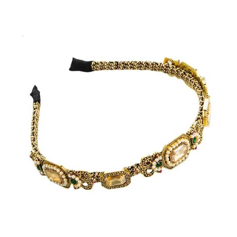 Baroque Fashion Haiand Crystal Stone Hair Hoop bands Designer Haiand Girls Hair Accories for Wen Y251213