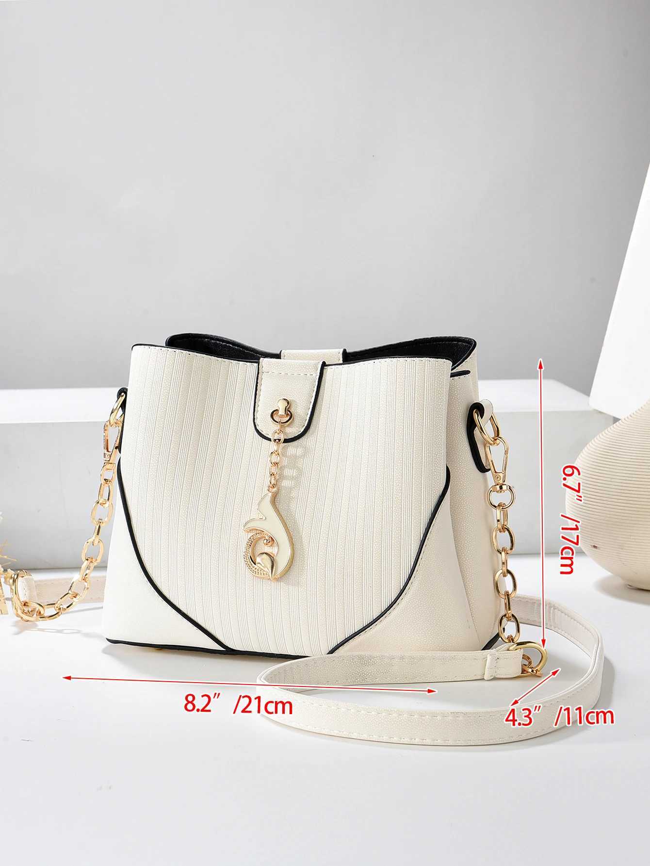 Womens Casual Shoulder Bag Bucket Bag Large Capacity Trendy And Stylish Handbag For Daily UseT251213
