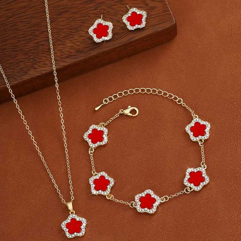 Luxury Jewelry Set for Women Silver Color Chain Stainless Steel Double Sided Five Flower Necklace Earrings M251213