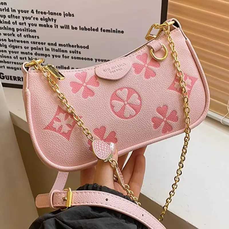 Womens 2025 New Arrival - Fashion Printed Small Clutch Versatile Crossbody Trendy Premium Light Luxury VibeT251213