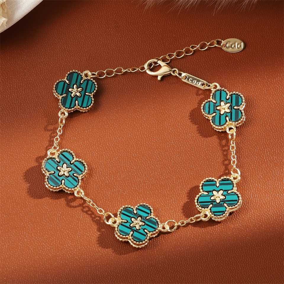 Yupsk Fashion Five Flower Charm For Women Girls Colorful Imitation Fritillary Gold Color Chain s Jewelry Gift M251213