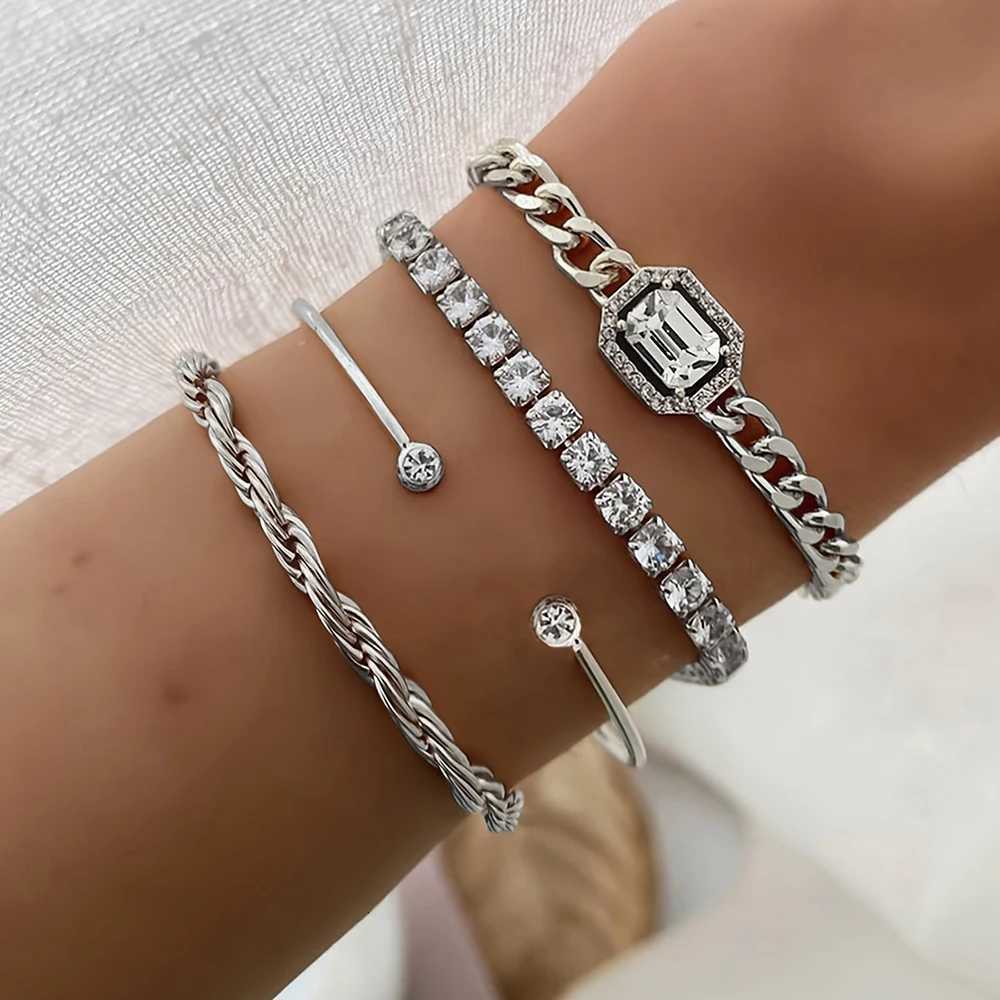 4Pcs/Set Rhinestone Decor Twisted Bangle Fashion Hollow Chain Layered Hand Geometry Simple Open For Women Birthday Gift M251213