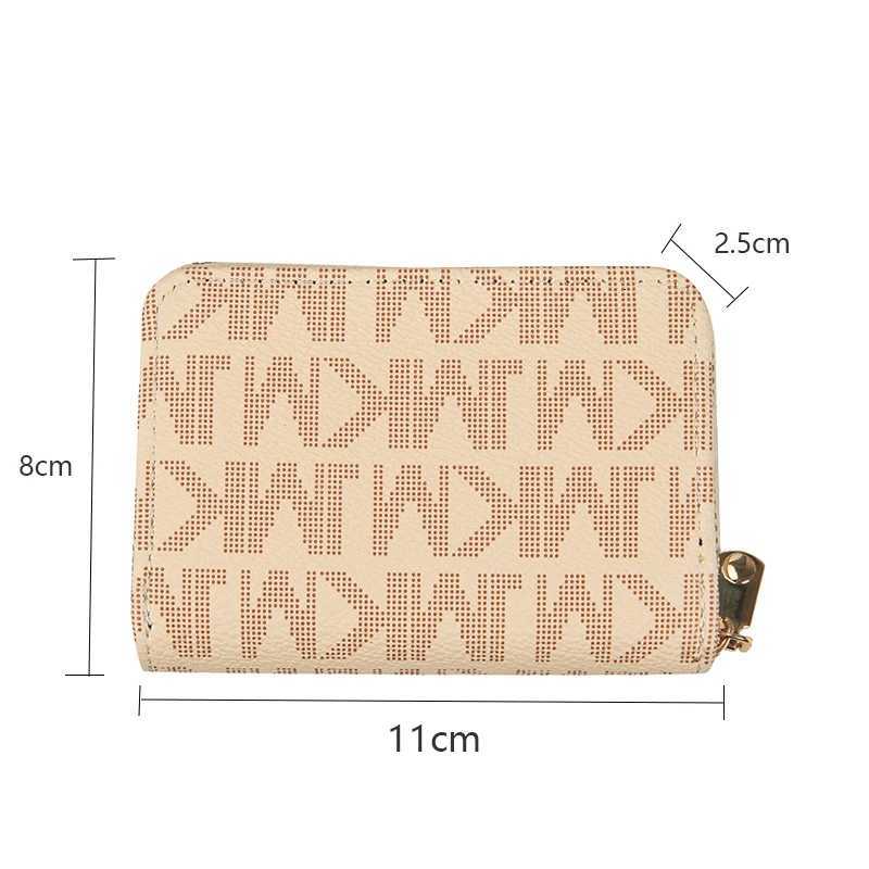 Stylish Exquisite High-End Vintage Pattern Large Capacity Card Holder Stand Case for Bank Cards And Change Y251213