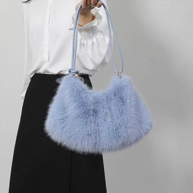 Womens Autumn and Winter Handbag Imitation Fur Fashion Hundred with Plush Bag Solid Color Large Capacity Zipper Shoulder BagT251213
