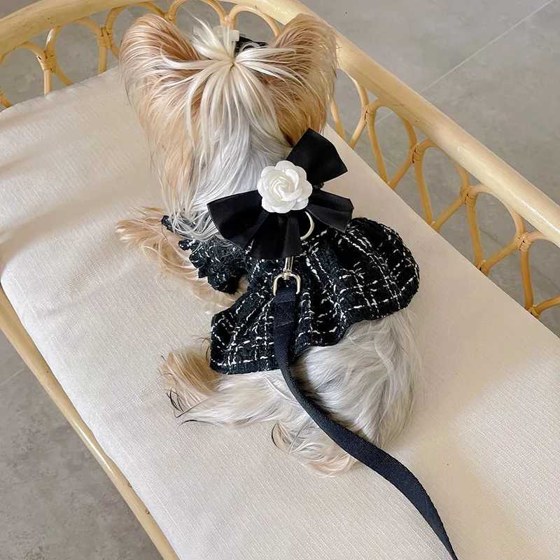 luxury Ins Pet Dress Tweed Harness For Dogs With Leash Puppy Chest With Rope Cute Dog Outgoing Chest Back M251213