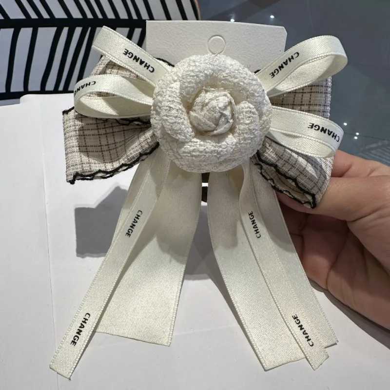 Korean Fabric Bow Hairpin Camellia Flower Spring Clip Hair Clips Elegant Temperament Ponytail Headwear Girls Hair Accessories Y251213