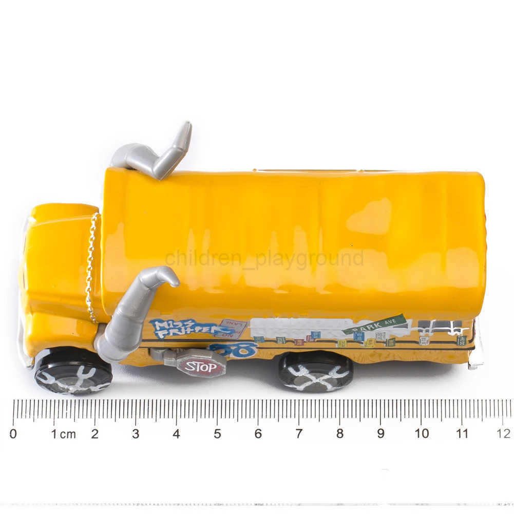 Disney Cars Pixar Cars Lightning McQueen rhapsody matador bulldozer truck Mater harvester 155 Diecast Metal Car Model Toy H251213