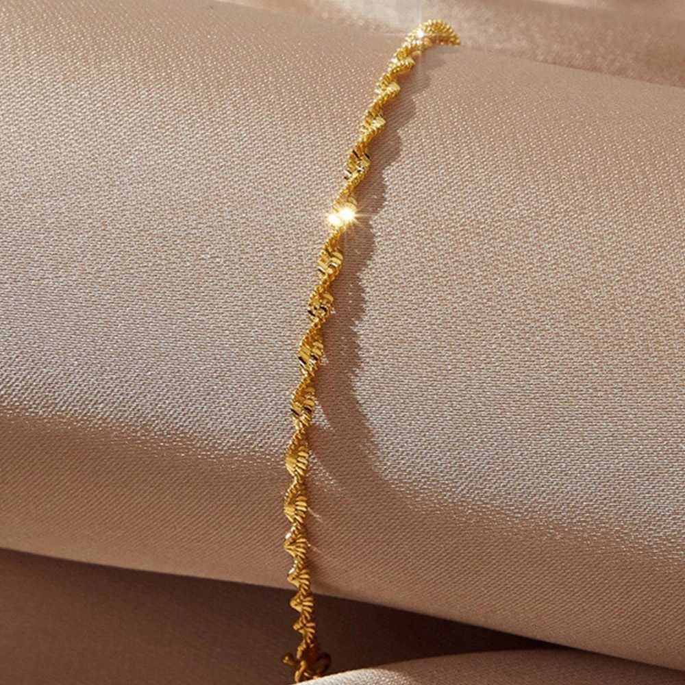 18K Gold Plated Water corrugated Stainless Steel Fine Chain Elegant Jewelry M251213