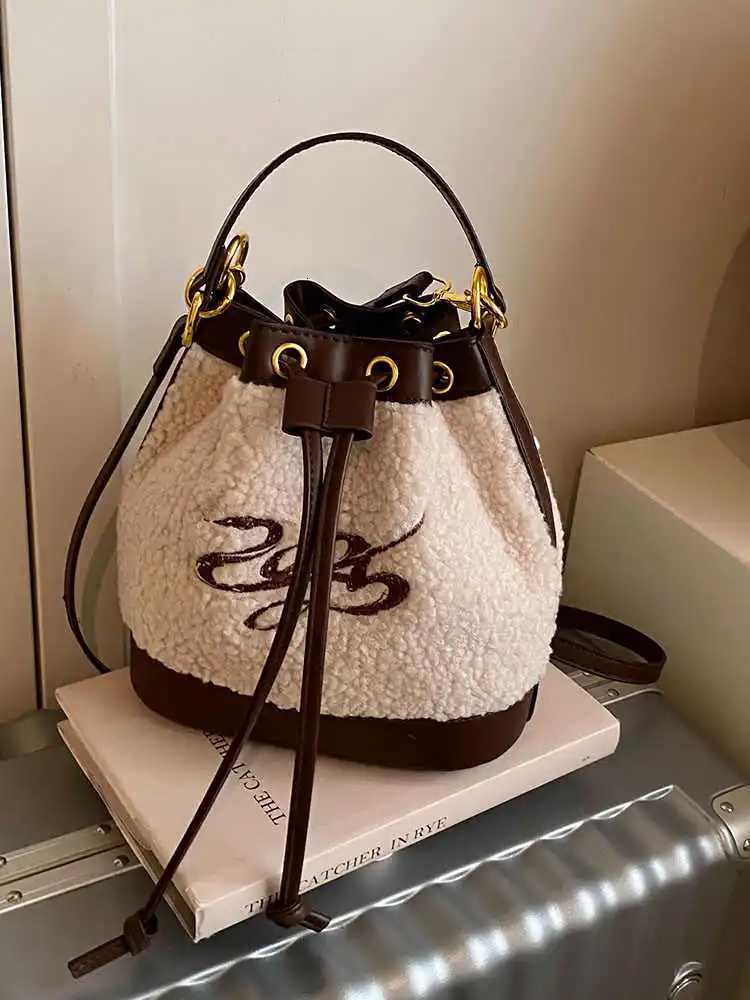 Retro Plush Drawstring Bucket Bag For Women 2025 Winter New Korean Fashion One Shoulder Bags Versatile Splicing Crossbody PackT251213