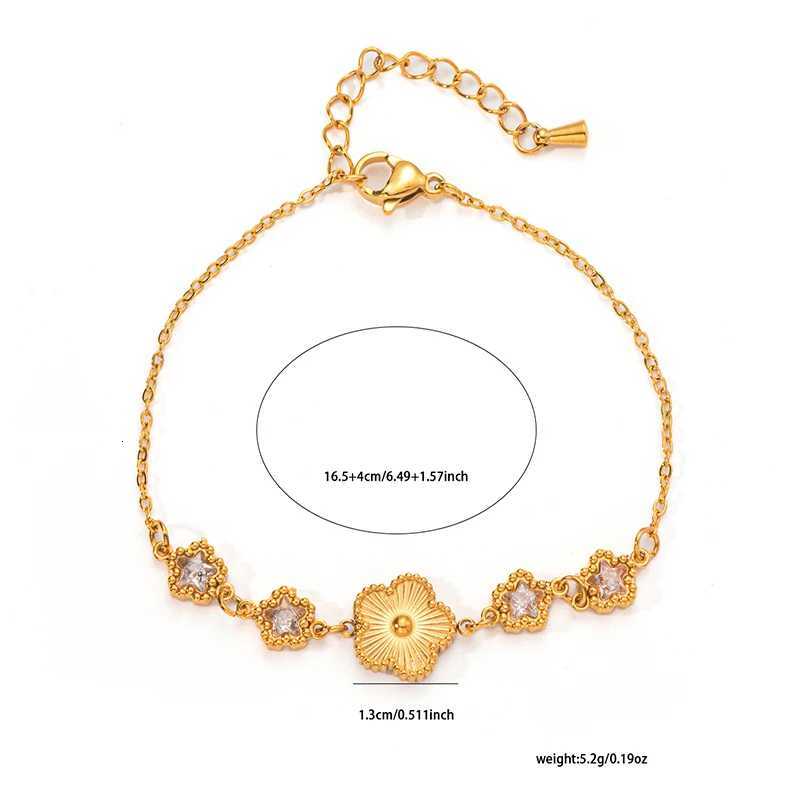 ANENJERY 316L Stainless Steel Lucky Flower Green White Zircon Jewelry For Women French Vintage New Jewelry Gifts M251213