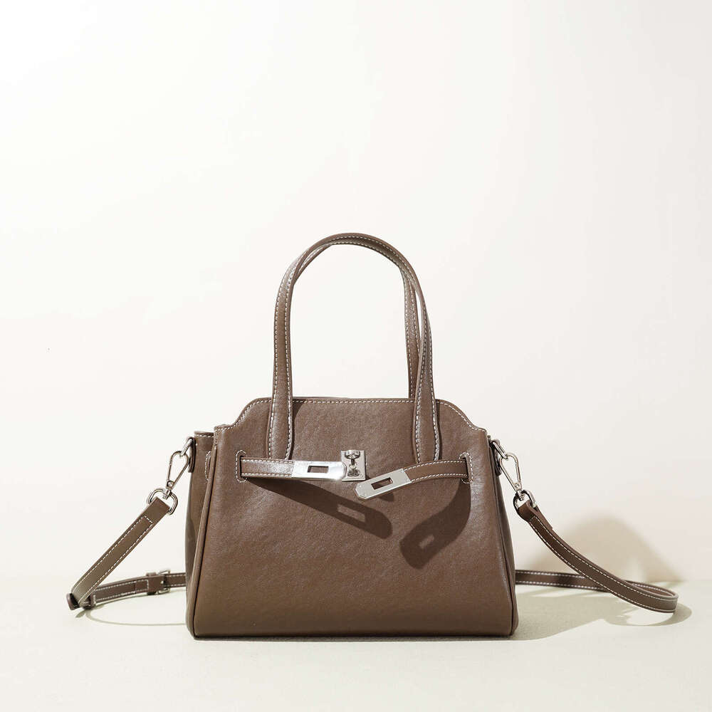 Luxury Bag Designer Bags Totes Hobo New High End Handbag Autumn Winter Fashion Niche Single Shoulder Textured Crossbody Bag