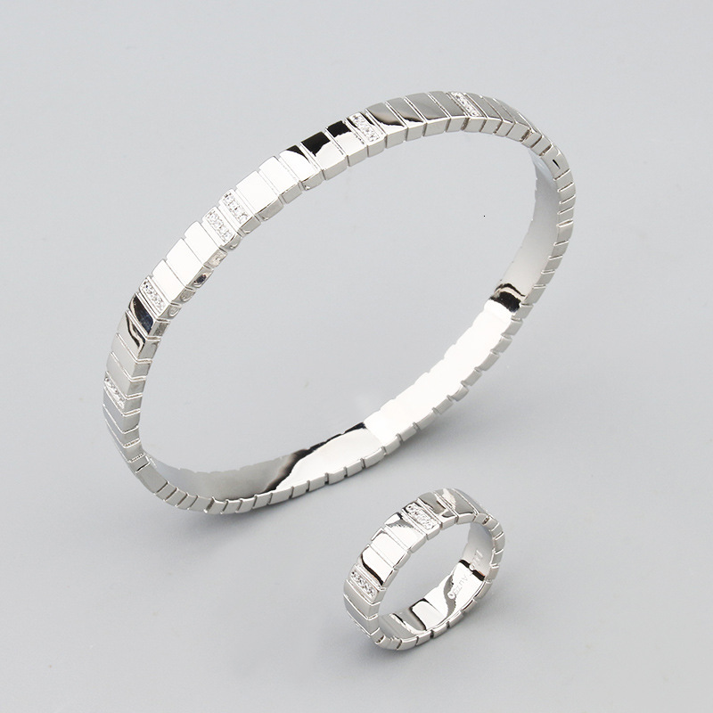 Copper Synthetic Zircon Bracelet Ring CNC Precision Accordion Step Strap Interlaced Champagne Gold Bracelet