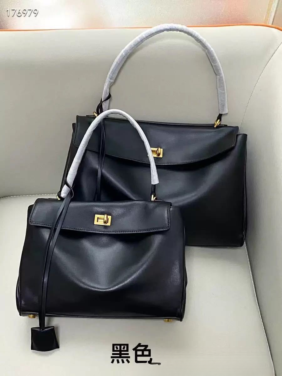 Designer's Luxury Crossbody Bag, Suede Leather Large-capacity Handbag, Unisex Fashionable Single-shoulder Armpit Bag