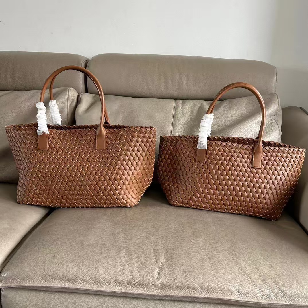 Cross Border Hot Selling Designer Bag Genuine Leather Woven Bag Large Capacity Light Luxury Single Shoulder Women's Bag Handbag Fashionable Handb