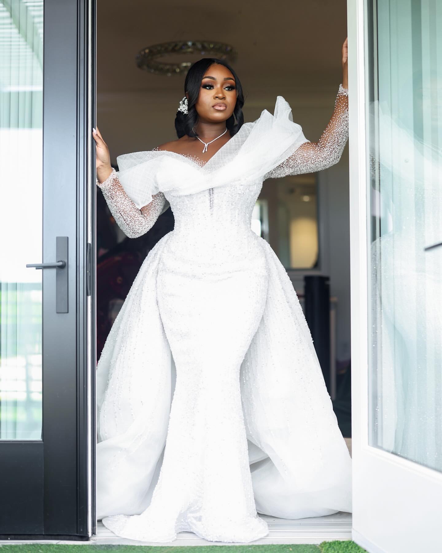 2026 Arabic Aso Ebi Plus Size Ivory Wedding Dresses Sheer Neck Beaded Sequined Full Sleeves Detachable Train Bridal Gowns Dress For Brides ZJ2059