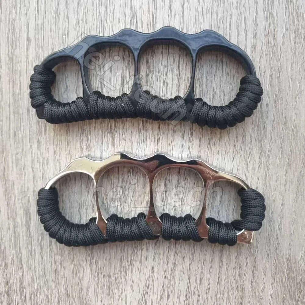 Brass knuckles Four self-defense finger tiger hand brace fist zinc alloy material sturdy and wear-resistant pea buckle S2481606