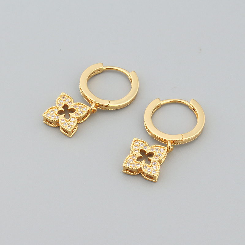 Minimalist Fresh Hollow Full Diamond Lucky Clover Necklace Jewelry Three-Piece Set Gold-Plated Earrings Ring 33 1B