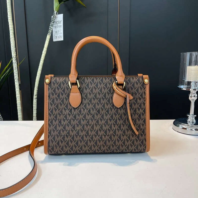 2025 designer Handbags Classic kohrs Tote wallet purse Female mkness Crossbody shoulder Lady messenger Bag 6614 155